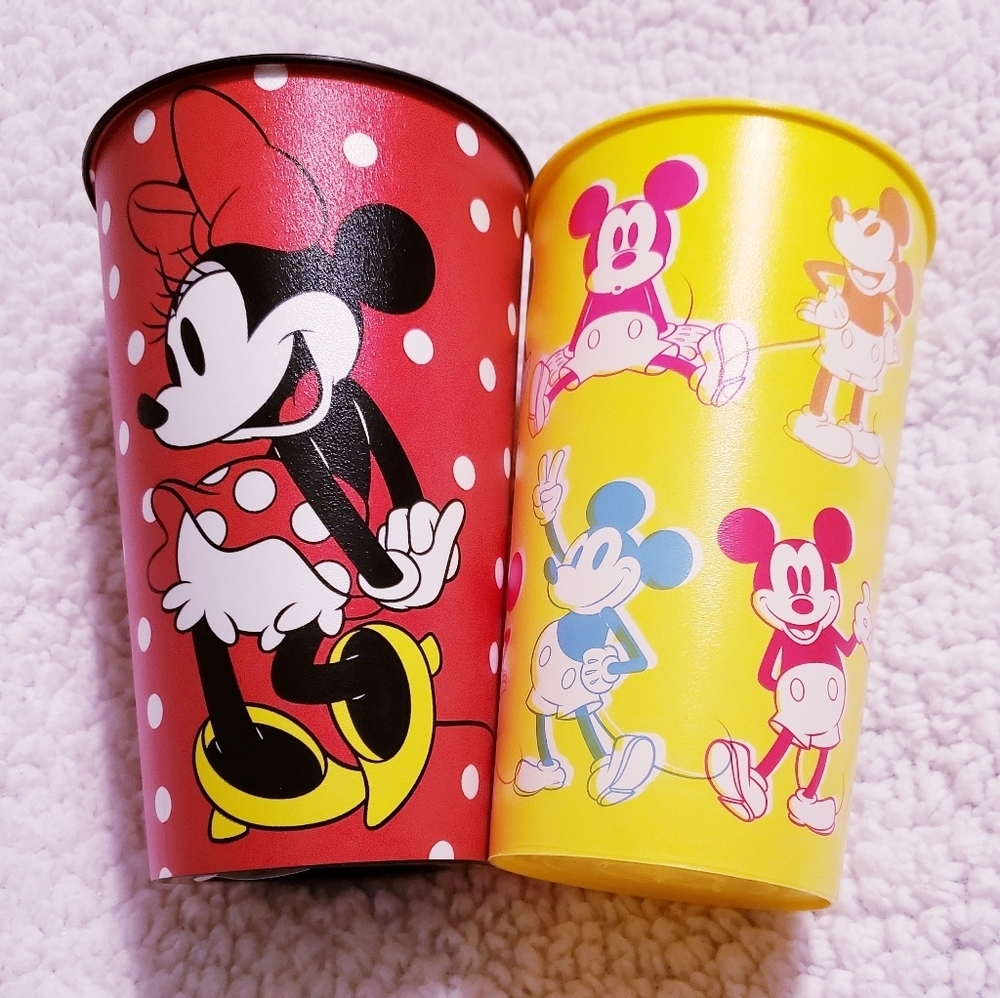 Disney Mickey and Minnie Mouse Cups. NWT.